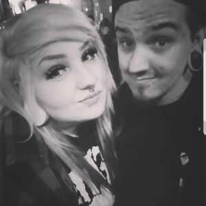 Meet your Posher, Larissa